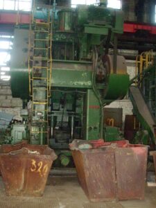 Горячештамповочный пресс Komatsu CAH1600 - 1600 тонн (ID:S85804) - Dabrox.com