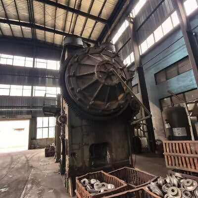 Горячештамповочный пресс TMP Voronezh K8544 - 2500 тонн (Фото 9)