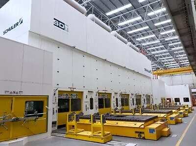 Штамповочная линия Schuler G1 5P/7300 - 7300 тонн (Фото 1)