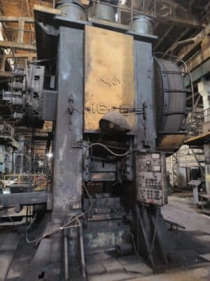 Горячештамповочный пресс TMP Voronezh KB8042 - 1600 тонн (Фото 1)
