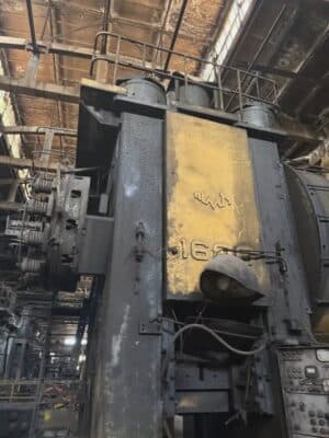 Горячештамповочный пресс TMP Voronezh KB8042 - 1600 тонн (Фото 2)
