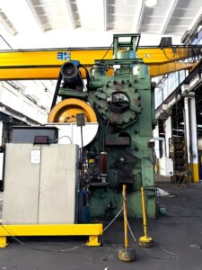 Горячештамповочный пресс Clearing EF11600 - 1600 тонн (ID:76254) - Dabrox.com