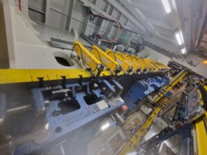 Штамповочный пресс Aida DSF-TE4-20000-730-250 - 2000 тонн (ID:76378) - Dabrox.com