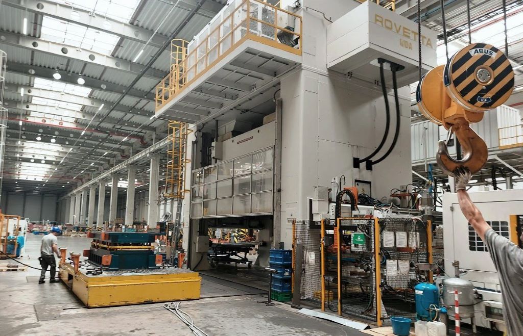 Штамповочный пресс Aida S4-20000/5500x2500/LD-ET3 - 2000 тонн (ID:76379) - Dabrox.com