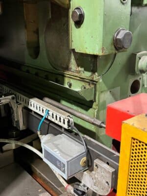 Чеканочный пресс Barnaul K8340 - 1000 тонн (Фото 10)