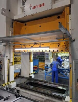 Штамповочный пресс Arisa S2-400.FD - 400 тонн (Фото 8)