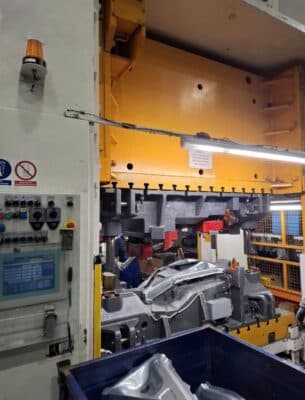 Штамповочный пресс Arisa S2-500.FD - 500 тонн (Фото 8)