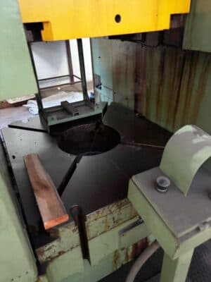 Чеканочный пресс Kieserling KKPR 2000/1000 - 2000 тонн (Фото 2)