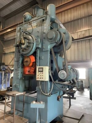 Горячештамповочный пресс Smeral LZK 1000 - 1000 тонн (Фото 4)