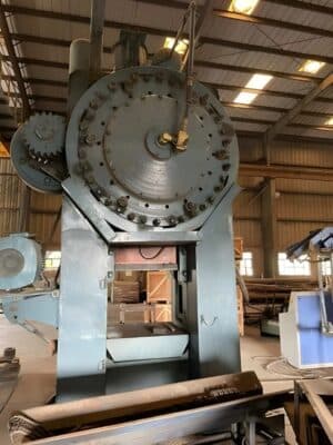 Горячештамповочный пресс Smeral LZK 1000 - 1000 тонн (Фото 1)