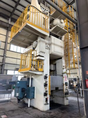 Пресс для холодной ковки Chin Fong KP-1000 - 1000 тонн (Фото 2)