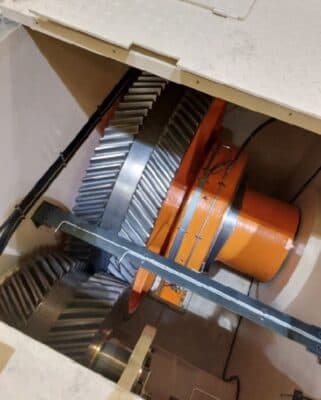 Штамповочный пресс Fagor TSE2-1000-4000-1600 - 1000 тонн (Фото 1)