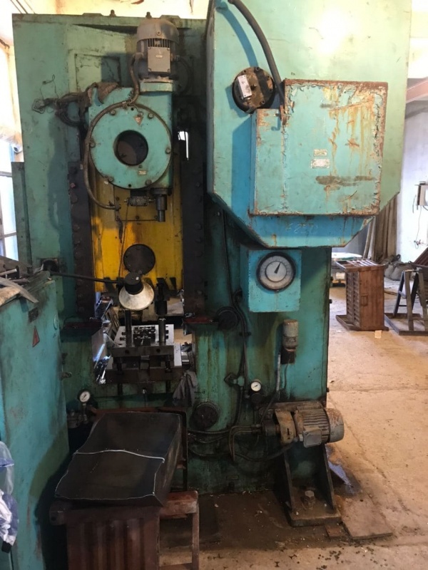 Чеканочный пресс Barnaul KD8334 - 250 тонн (ID:75834) - Dabrox.com