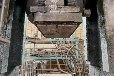 Винтовой пресс Berrenberg RSPe 230/300 - 300 тонн (Фото 9)