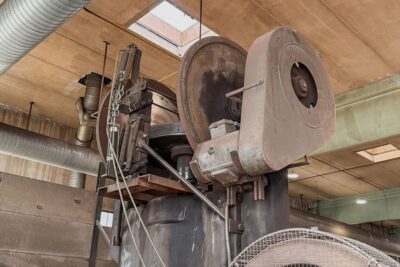 Винтовой пресс Berrenberg RSPe 230/300 - 300 тонн (Фото 2)