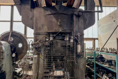 Винтовой пресс Berrenberg RSPe 230/300 - 300 тонн (Фото 3)