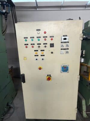 Винтовой пресс Gamei PHG 200/315 - 315 тонн (Фото 8)