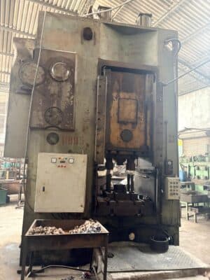 Пресс для холодного выдавливания Barnaul KB0036 - 400 тонн (Фото 1)