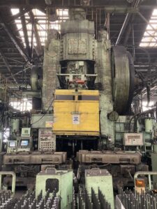 Горячештамповочный пресс Komatsu CAH3000 - 3000 тонн (ID:76016) - Dabrox.com