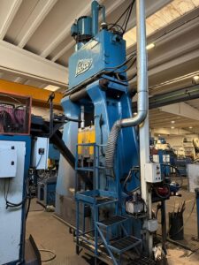 Гидравлический штамповочный молот Lasco KH 250 - 2500 кгм (ID:76300) - Dabrox.com