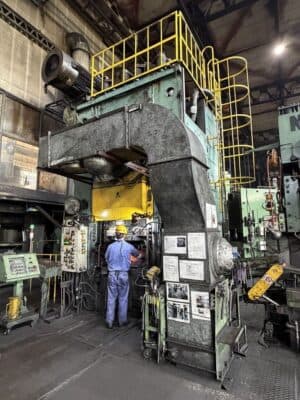 Горячештамповочный пресс Smeral LMZ 1600 - 1600 тонн (Фото 1)