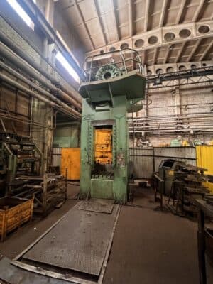 Обрезной пресс TMP Voronezh KA2534 - 250 тонн (Фото 3)