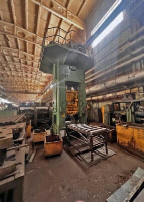 Обрезной пресс TMP Voronezh KB2536 - 400 тонн (Фото 3)