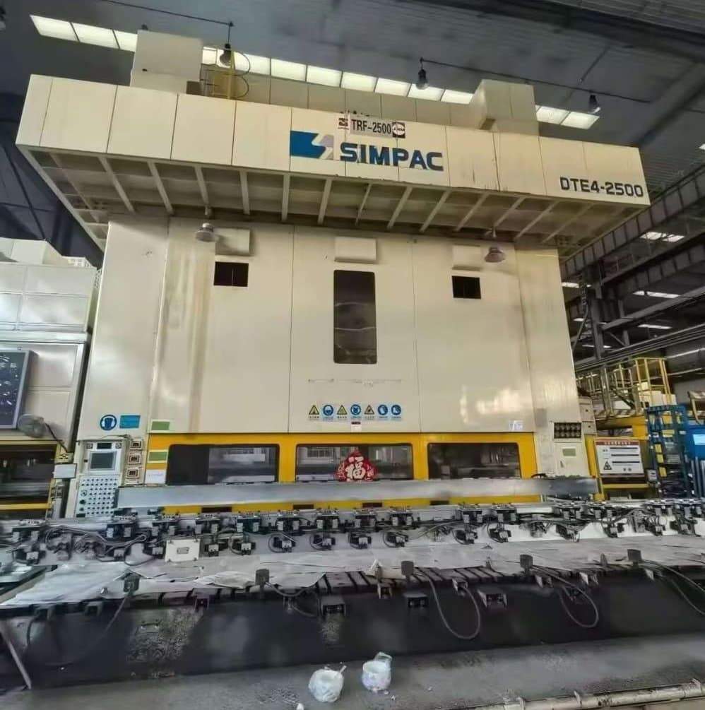 Штамповочный пресс Simpac DTE4 2500 - 2500 тонн