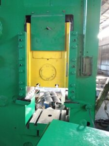 Чеканочный пресс Barnaul KB8336 - 400 тонн (ID:76309) - Dabrox.com