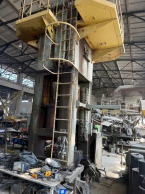 Обрезной пресс TMP Voronezh KA9536 - 400 тонн (Фото 2)