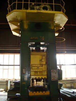 Обрезной пресс Kuzlitmash KB9536 - 400 тонн  ID: S92005