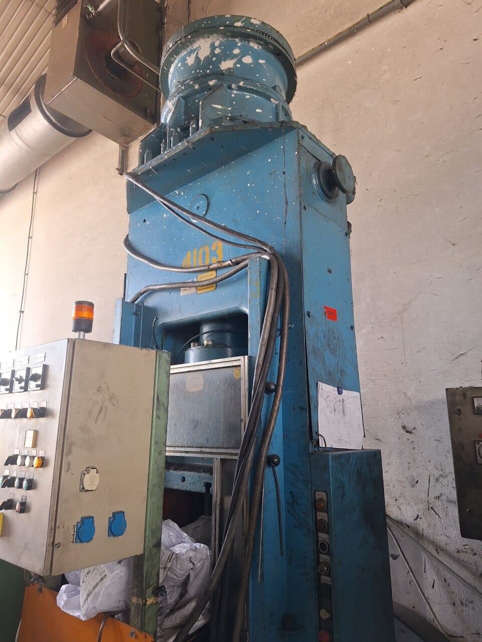 Винтовой пресс Weingarten PS 160 - 250 тонн