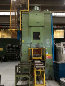 Чеканочный пресс Kieserling KKPR 1600 - 1600 тонн (ID:76312) - Dabrox.com