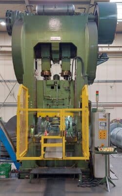Штамповочный пресс Schuler P2E2S 315/1.25 - 315 тонн (Фото 3)