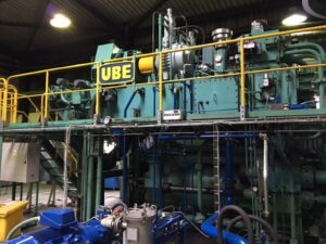 Экструзионный пресс UBE 800 MT - 800 тонн (ID:75467) - Dabrox.com